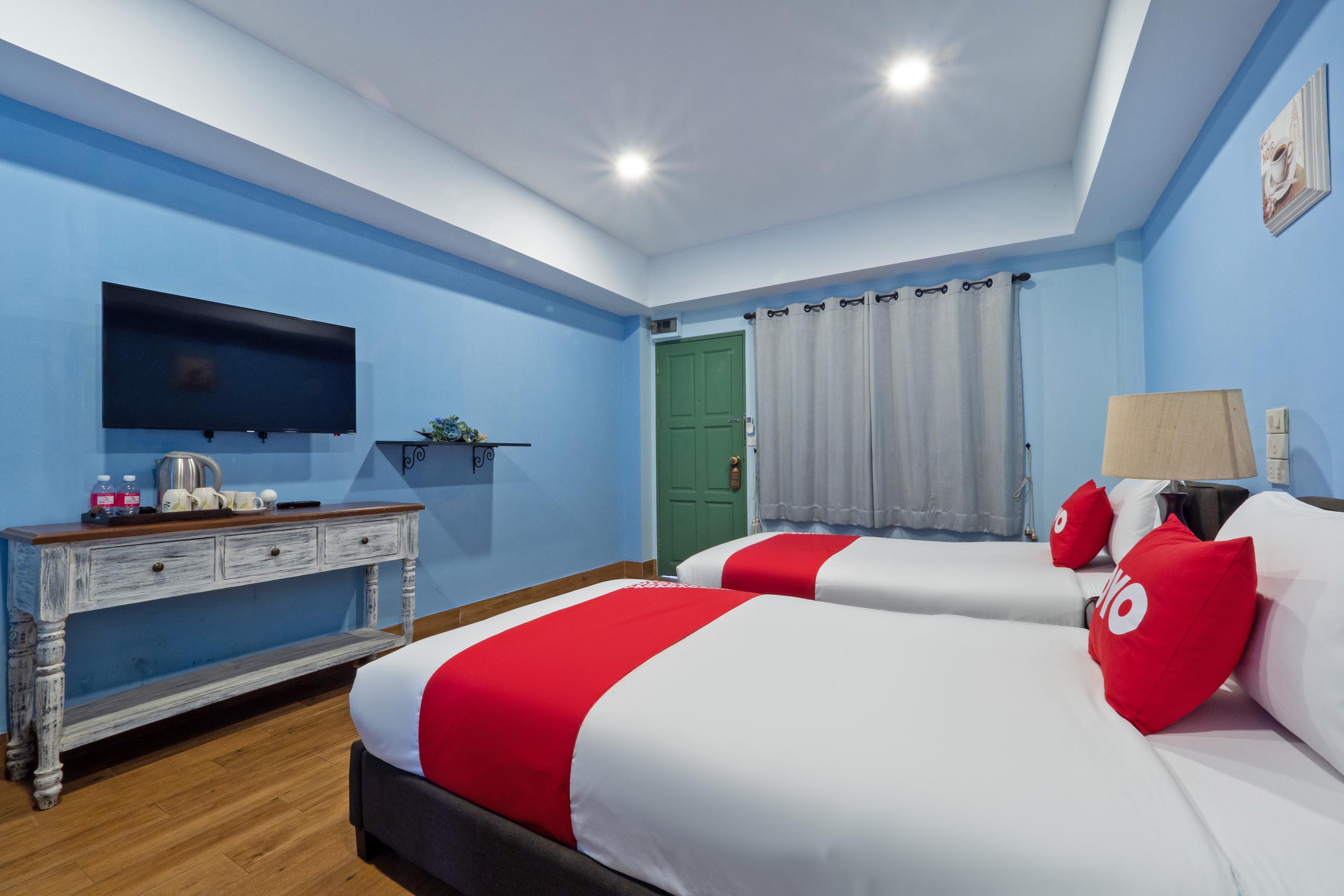 Capital O 75379 Sabai Living Pattaya Hotel Bagian luar foto